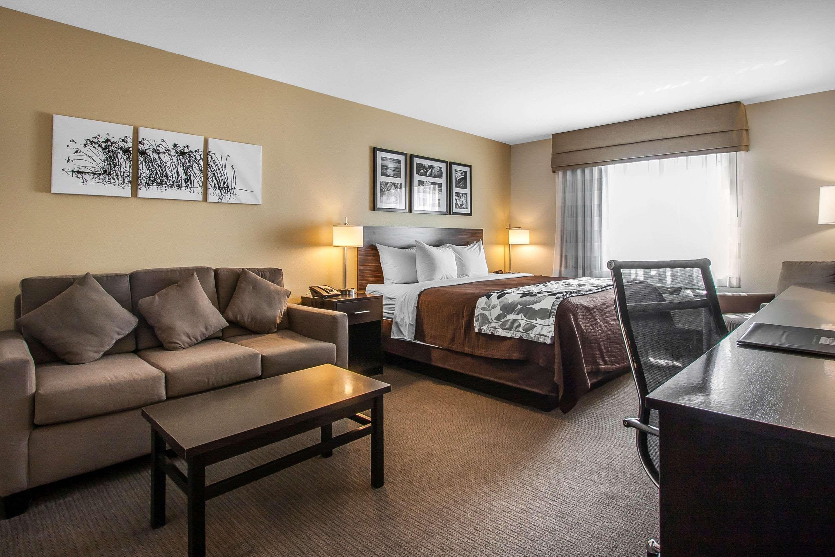 Sleep Inn & Suites Grand Forks Near Alerus Center Extérieur photo